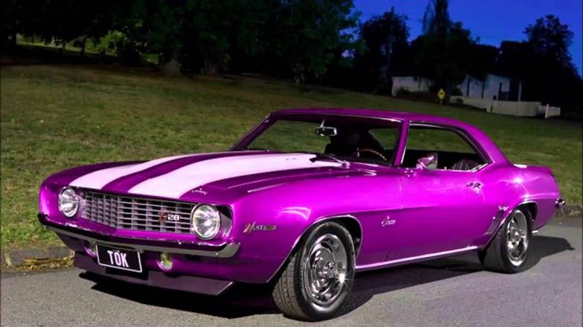 Шевроле Камаро фиолетовая