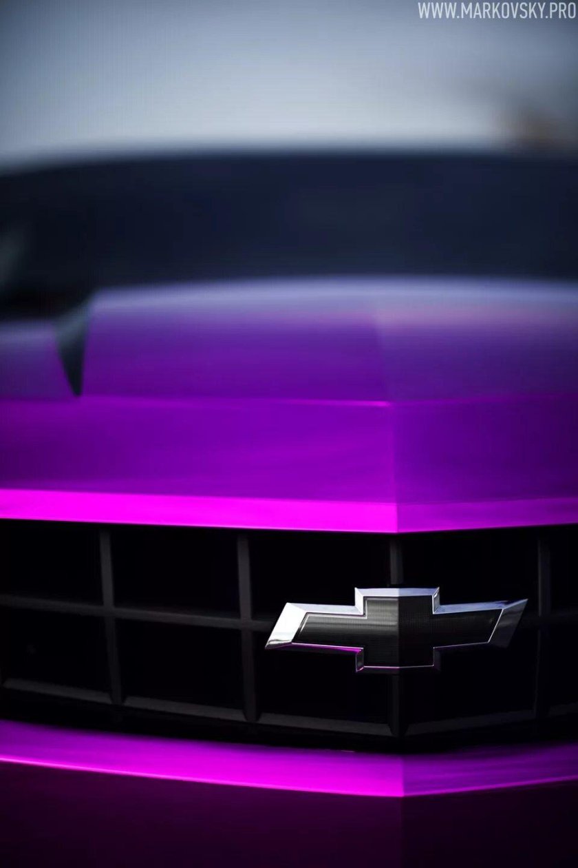 Шевроле Камаро фиолетовая