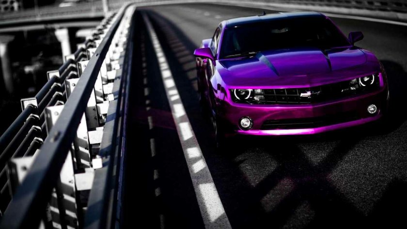 Шевроле Камаро фиолетовая