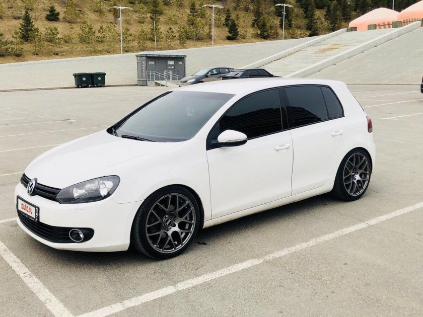 VW Golf 6 белый