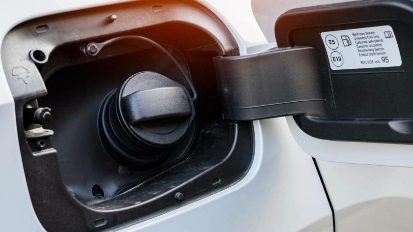 Лючок бензобака рено каптур