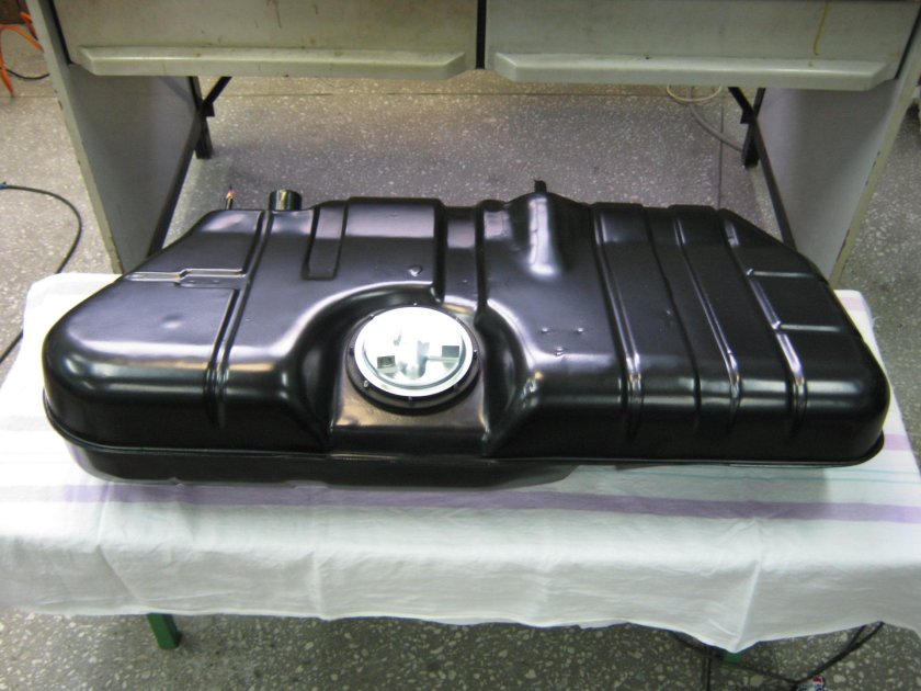 Топливный бак ВАЗ 2115