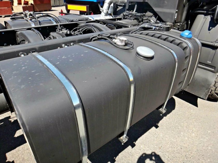 Топливный бак КАМАЗ 43118 евро 5