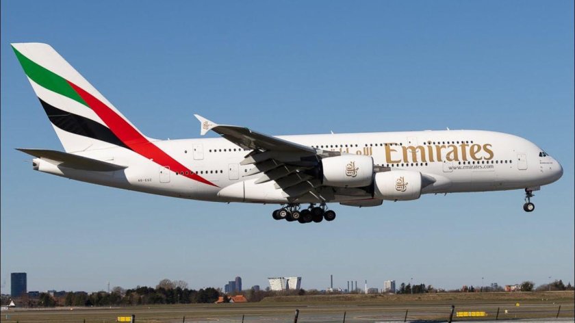 Airbus a 380 emirates