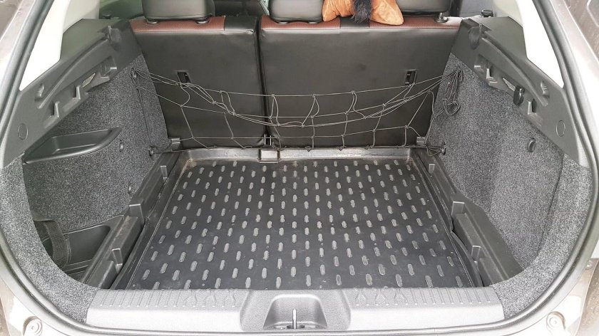 Лада Веста св багажник