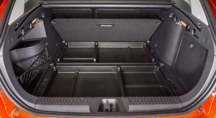 Лада Веста св багажник