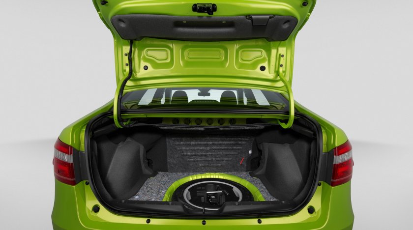 Lada Vesta багажник