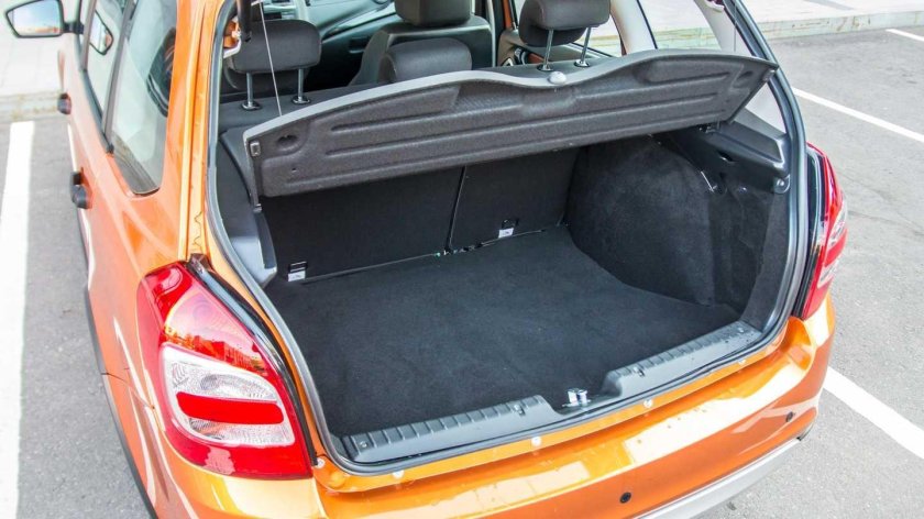 Лада Калина 1 седан багажник