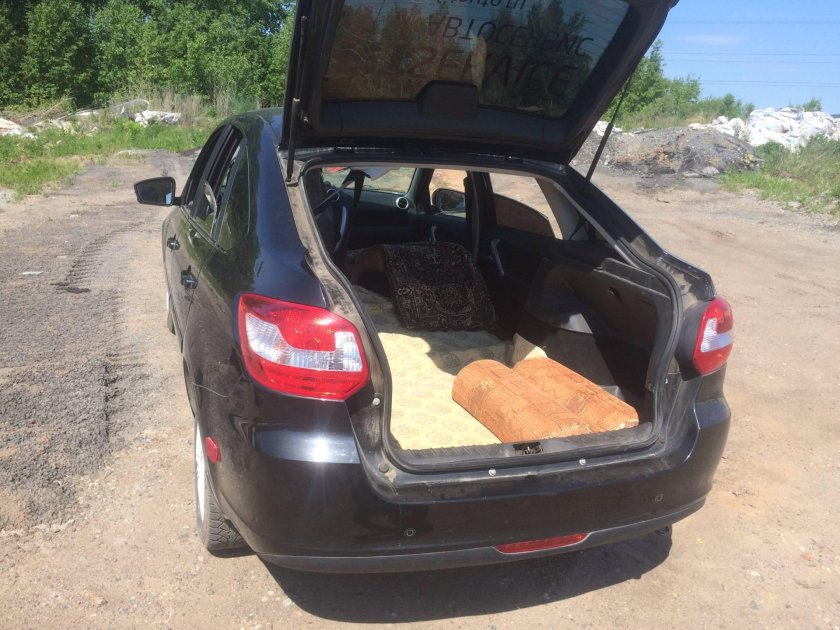 Лада Гранта 2 лифтбек багажник