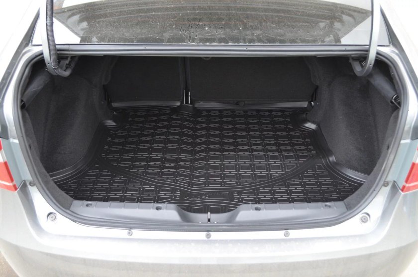 Багажник Веста седан