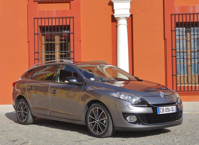 Рено Меган 1.5 DCI