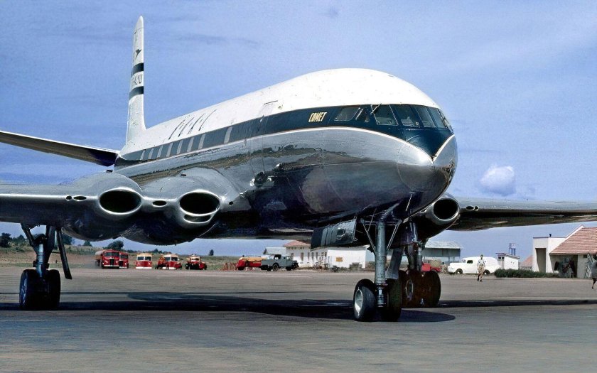 De havilland comet самолет