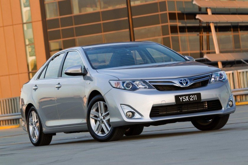 Тойота Камри 60