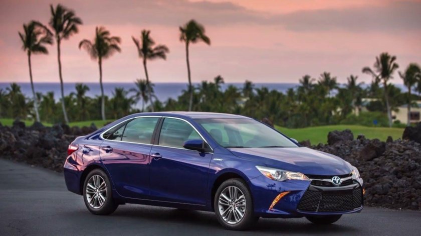 Toyota Camry 2015