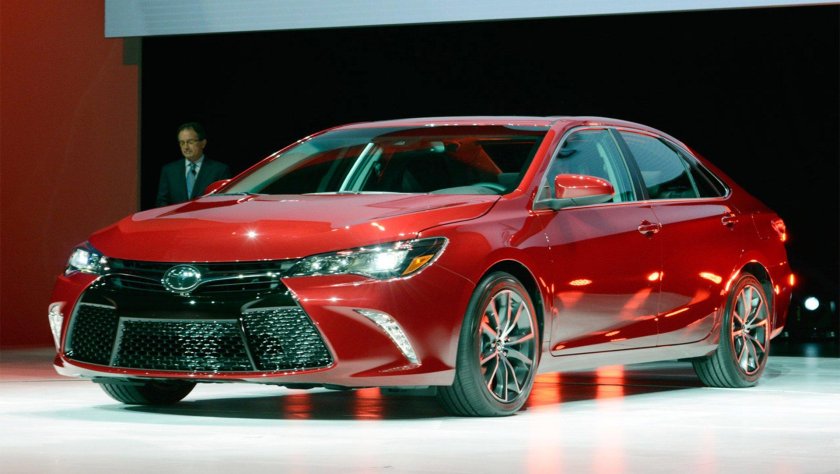 Toyota Camry v60
