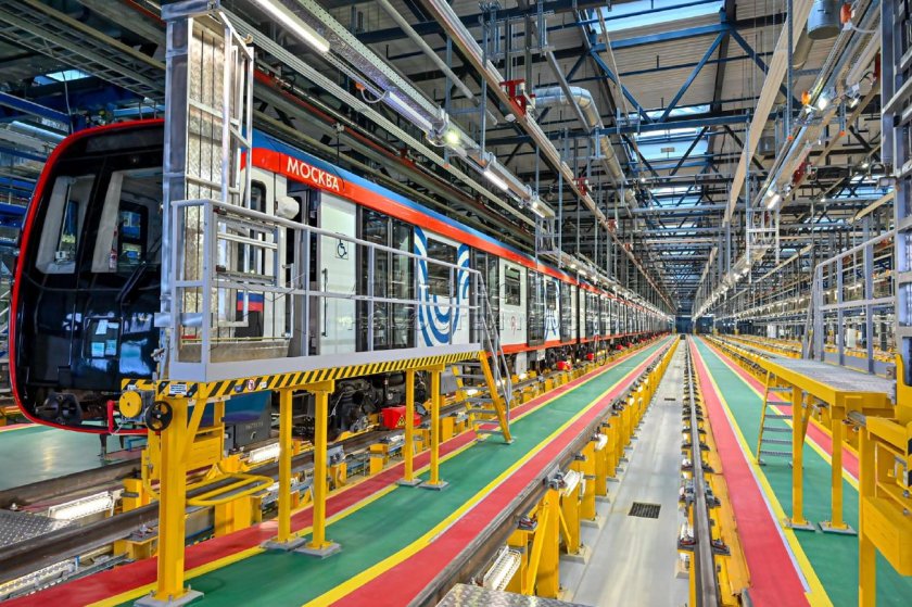 Метро депо Аминьевское