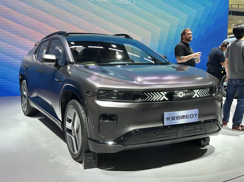 Электромобиль кроссовер