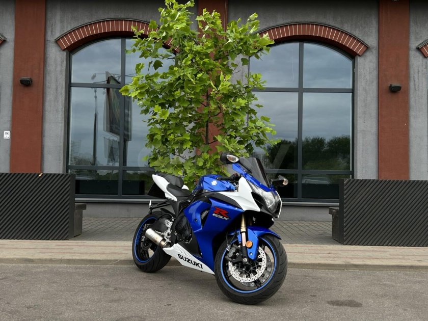 Suzuki GSX-R 750
