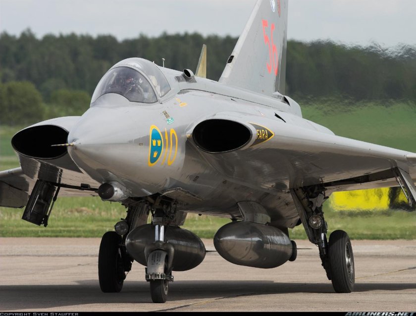 Saab j-35 "Draken", истребитель