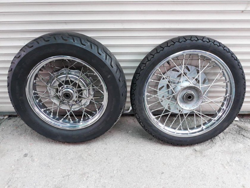 R16 на мотоцикл Урал