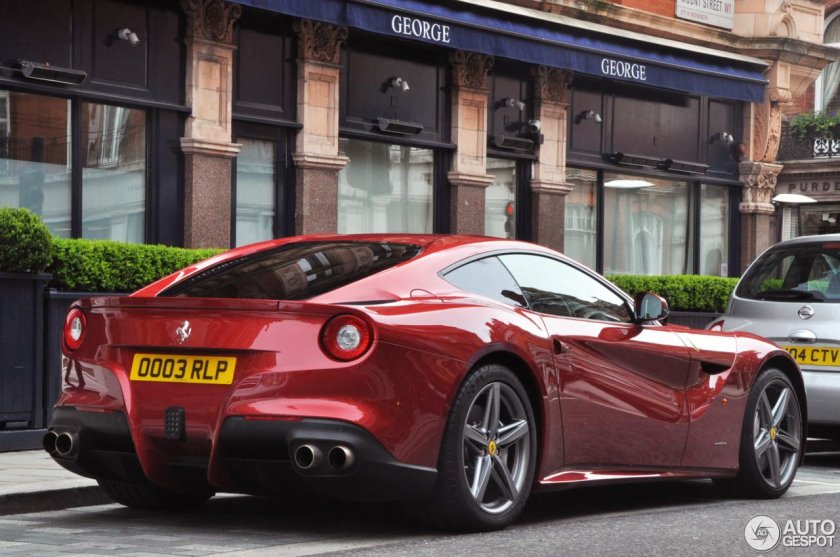 F12 Berlinetta универсал