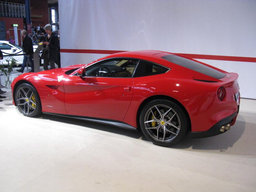 F12 Berlinetta универсал