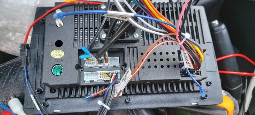 Магнитола Teyes cc3