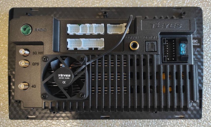 Магнитола Teyes cc3 6128