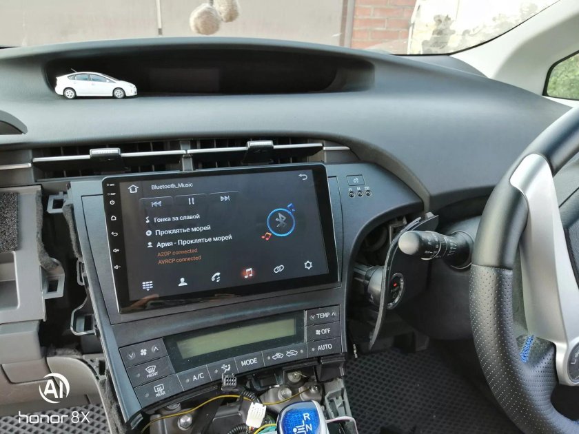 Toyota Prius магнитола 10 дюймов