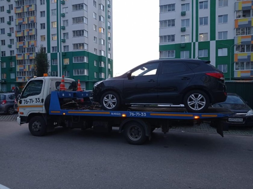 Эвакуаторы в СПБ для легковых автомобилей