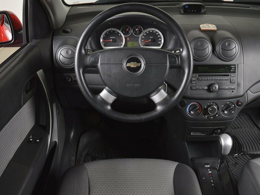 Chevrolet aveo 2008 салон