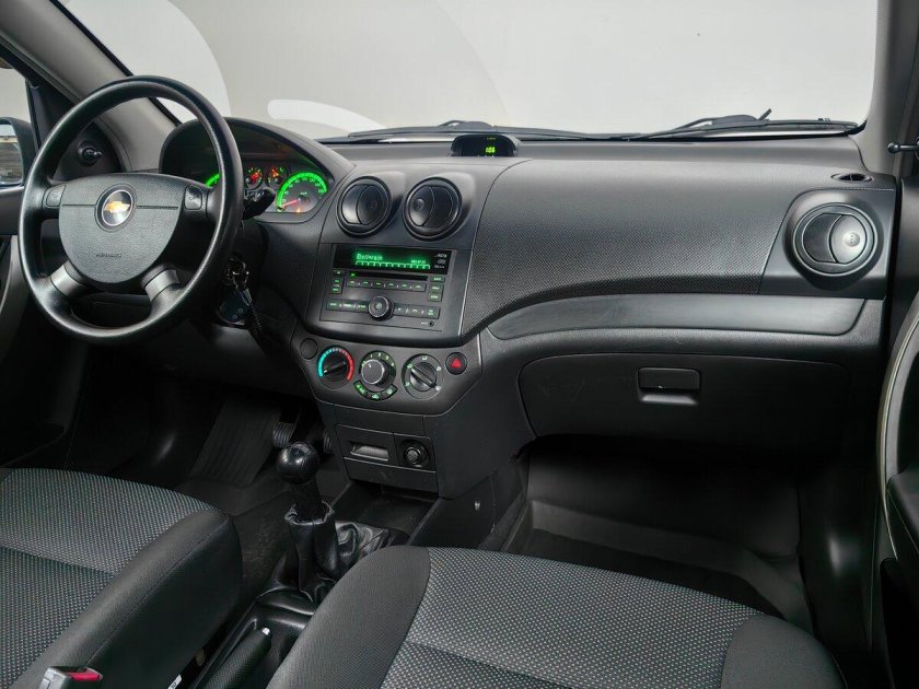 Chevrolet aveo 2010 салон