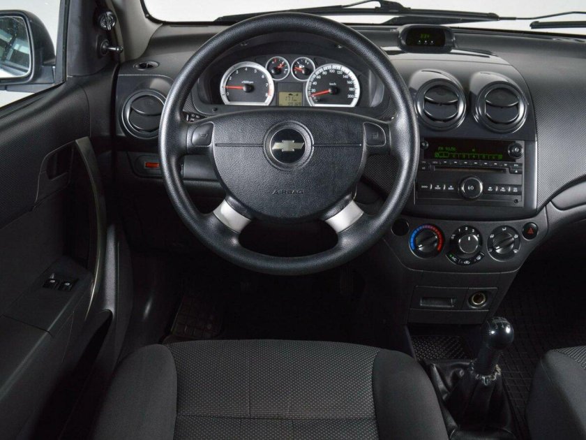 Chevrolet Aveo 2007 салон