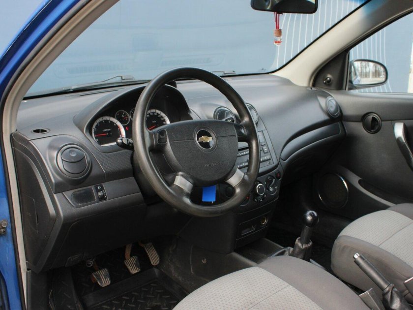 Шевроле авео 2008 седан салон