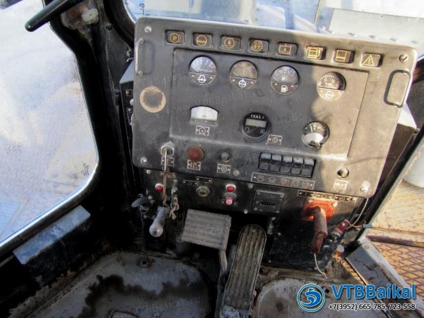 ДЭТ 320 бульдозер