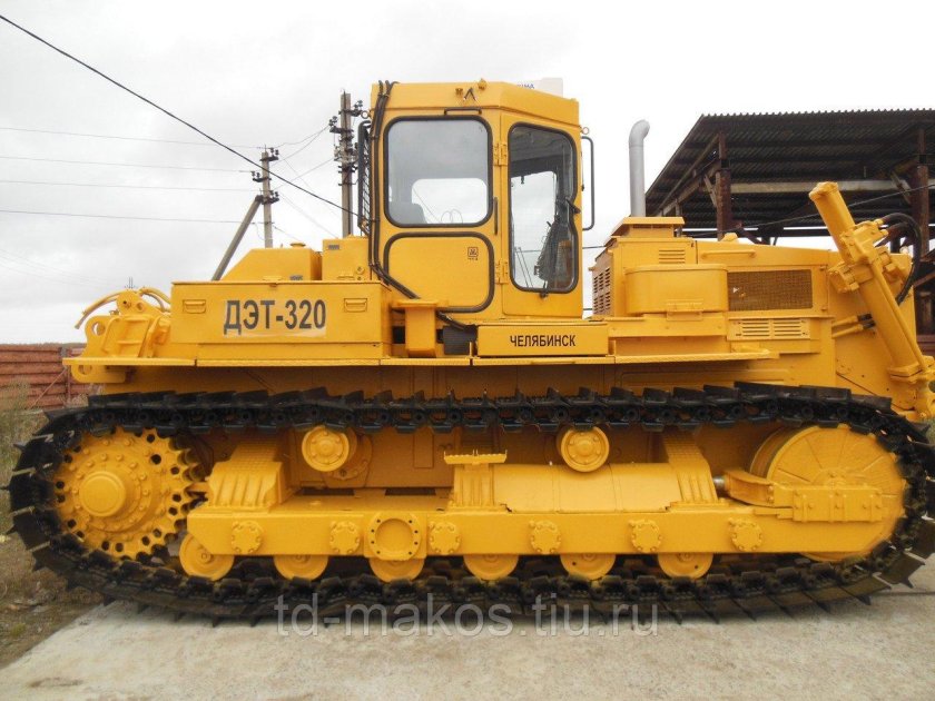ДЭТ 320 бульдозер