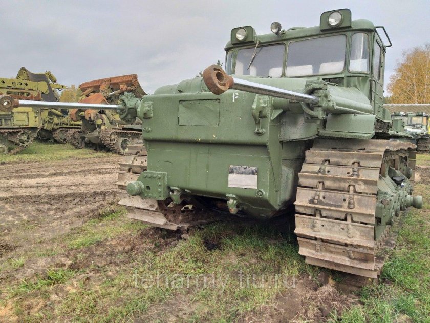 ДЭТ 250 бульдозер