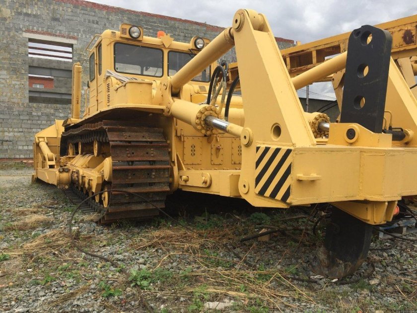ДЭТ 250 бульдозер