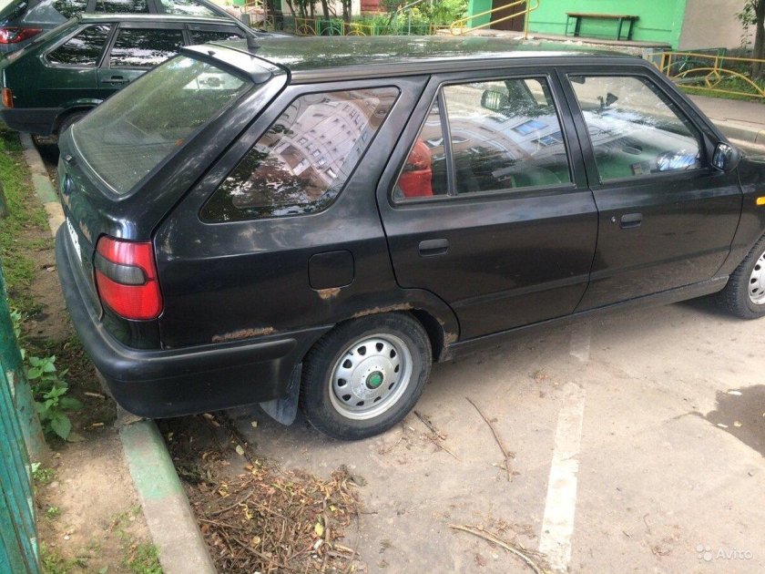 Шкода Фелиция 1996 года