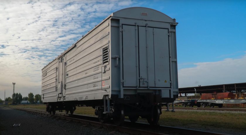 16-2155 Рефрижераторный вагон