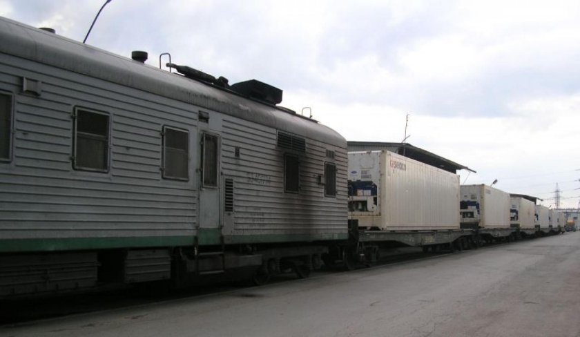 Железнодорожный вагон рефрижератор Рефсервис