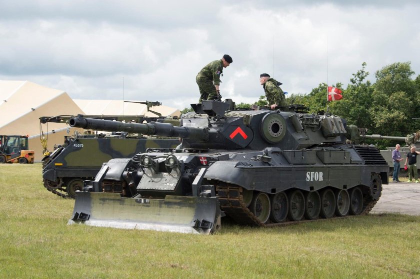 Дания армия техника