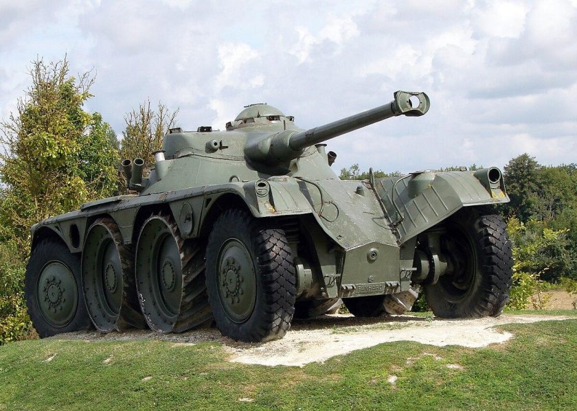 Panhard EBR 75