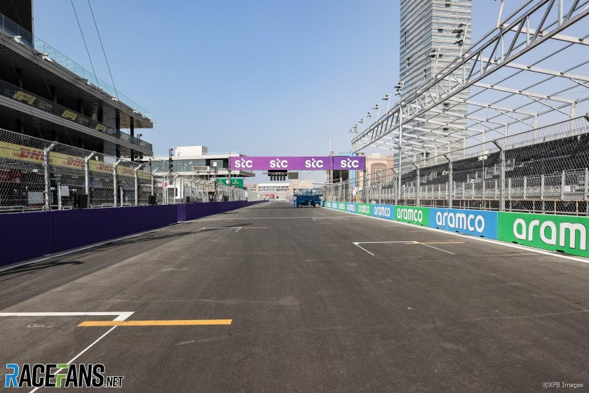 Стартовая решетка ф1