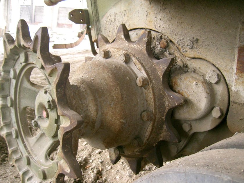 Ведущее колесо танка т-72