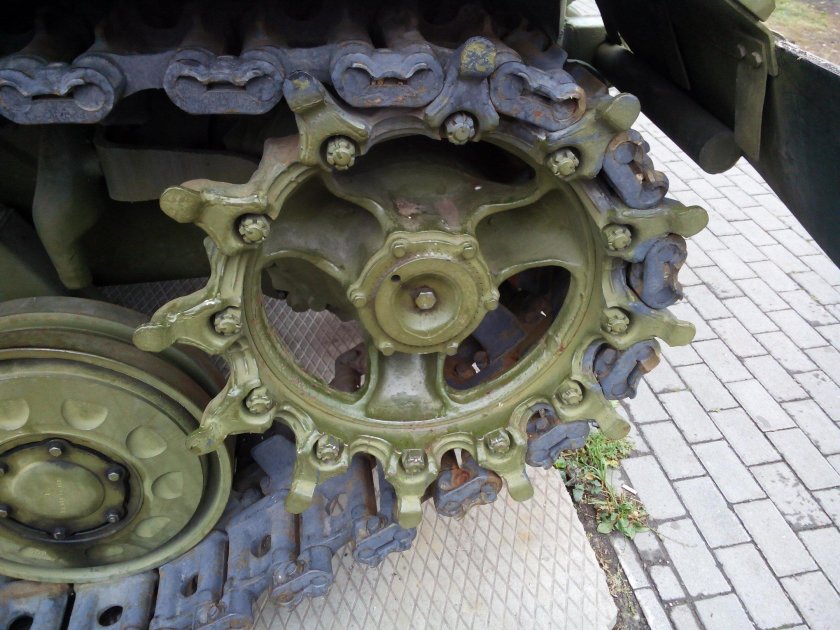 Торсионная подвеска т-64