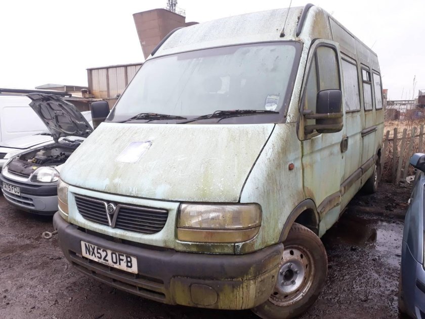 Опель Мовано 2002