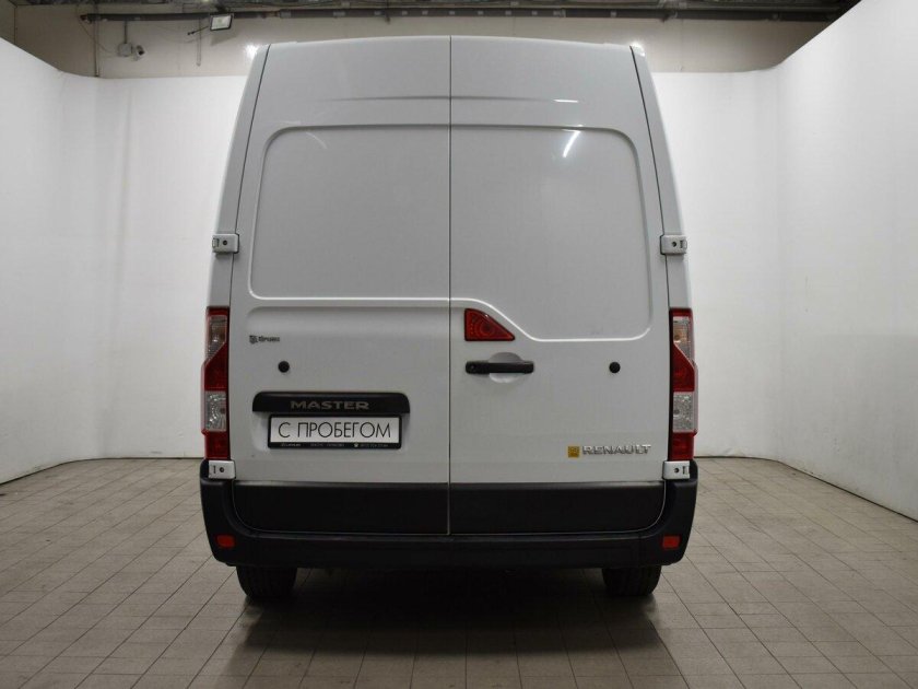 Опель Мовано 2006 белый