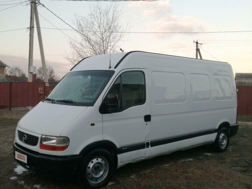 Opel Movano с 1998–2003 г.в белый фон