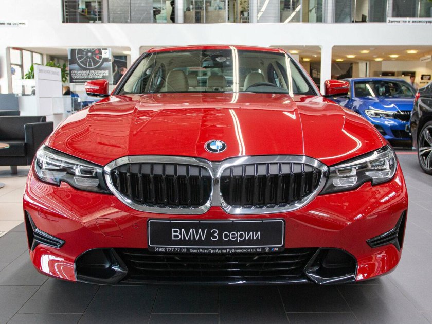 БМВ 318 2020